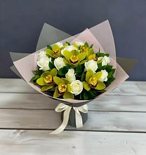 Букет цветов из:  Орхидеи и Розы в Ногинск-5