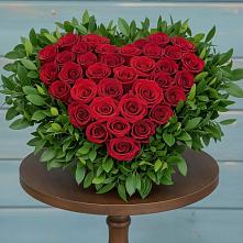 Цветочная композиция из Розы в виде сердца в Ногинск-5