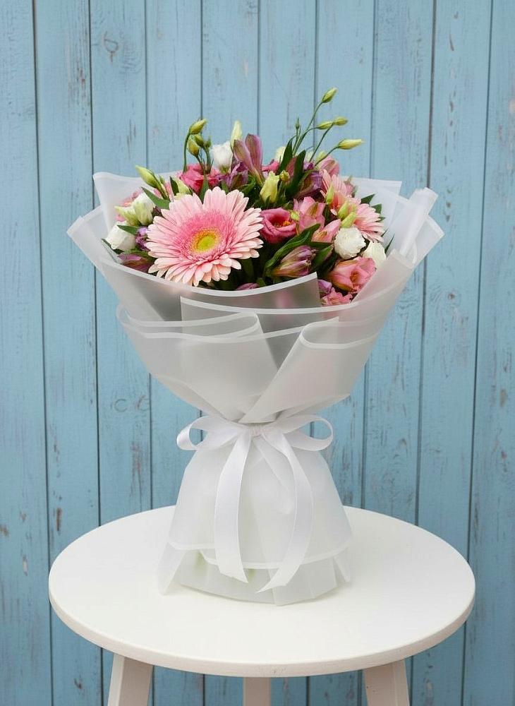 Букет цветов из: Герберы, Альстромерии и Лизиантусы в Ногинск-5