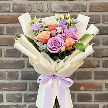 Букет цветов из:  Лизиантусы и Розы в Ногинск-5