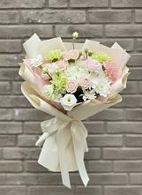 Букет цветов из:  Гвоздики, Розы, Лизиантусы и Хризантемы в Ногинск-5