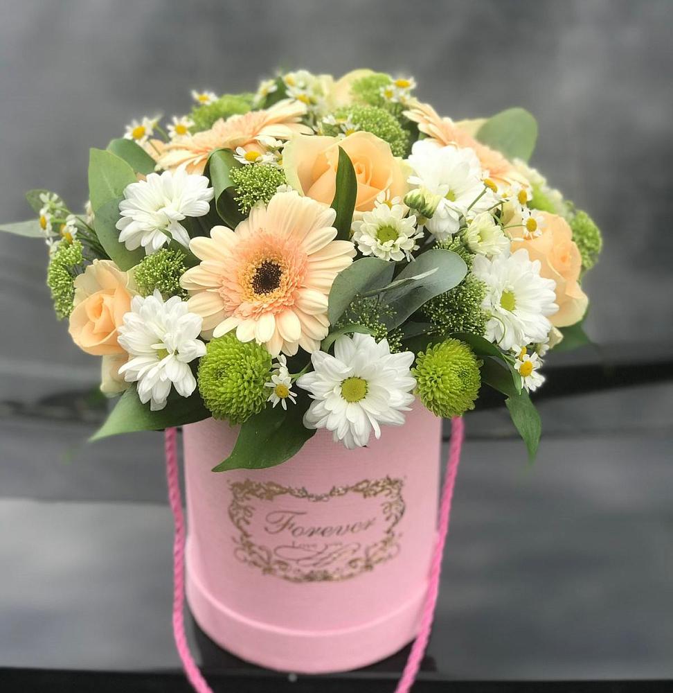 Цветочная композиция из Розы, Герберы и Хризантемы в шляпной коробке в Ногинск-5