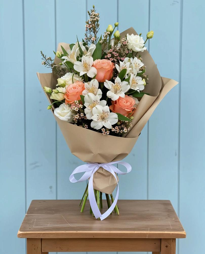 Букет цветов из: Альстромерии, Лизиантусы, Розы и Хризантемы в Ногинск-5